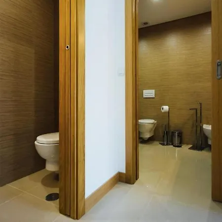 Modern * 2 Bedrooms * Pool Appartement